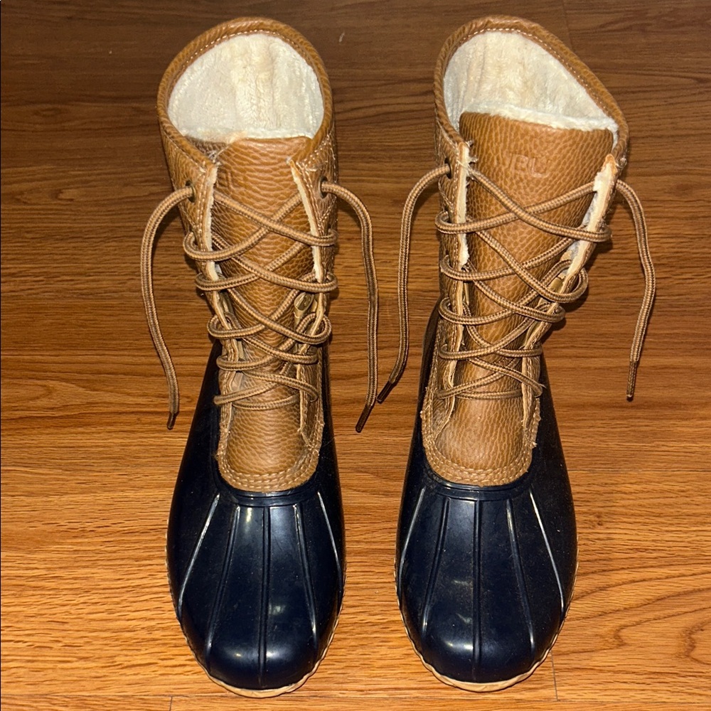 SOLDWomen's Tan and Black Lace-Up Boots - Picture 2 of 9